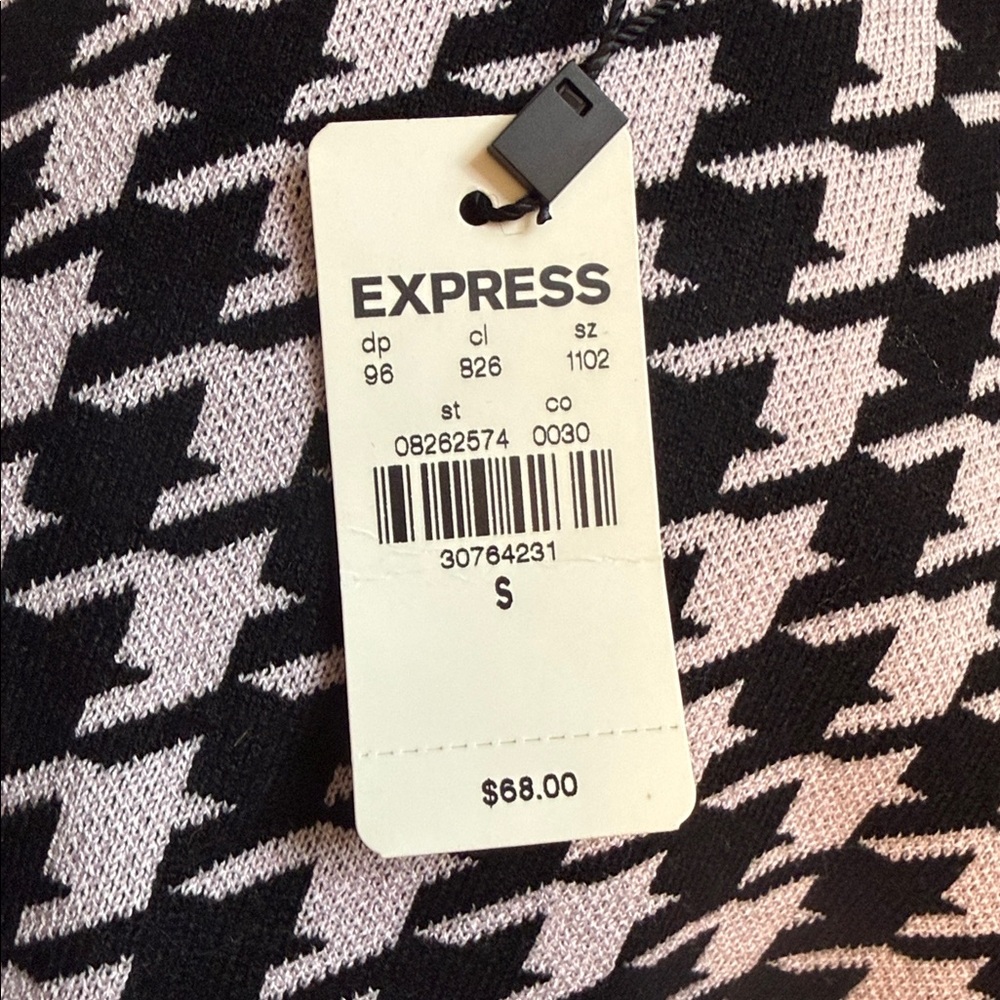 Express Pink & Black Houndstooth Cropped Cardigan Set - Express - Picture 3 of 3